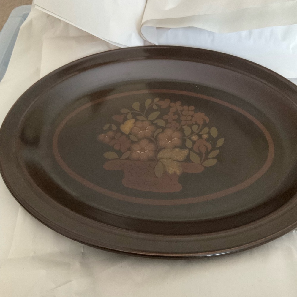 Royal Doulton Basque 13” Oval Platters. Two available. Price is for one. - Picture 4 of 7